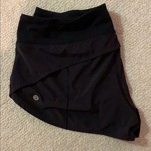Lululemon Speed Short 2.5